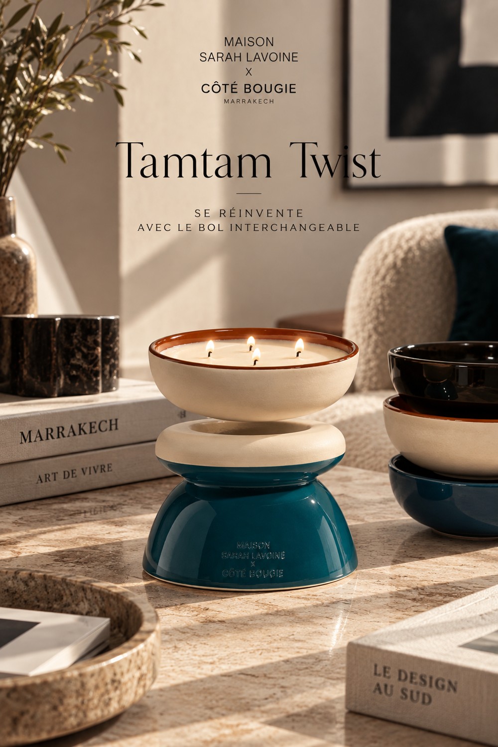 Bougie Tamtam Twist Bleu Sarah dans un intérieur lumineux